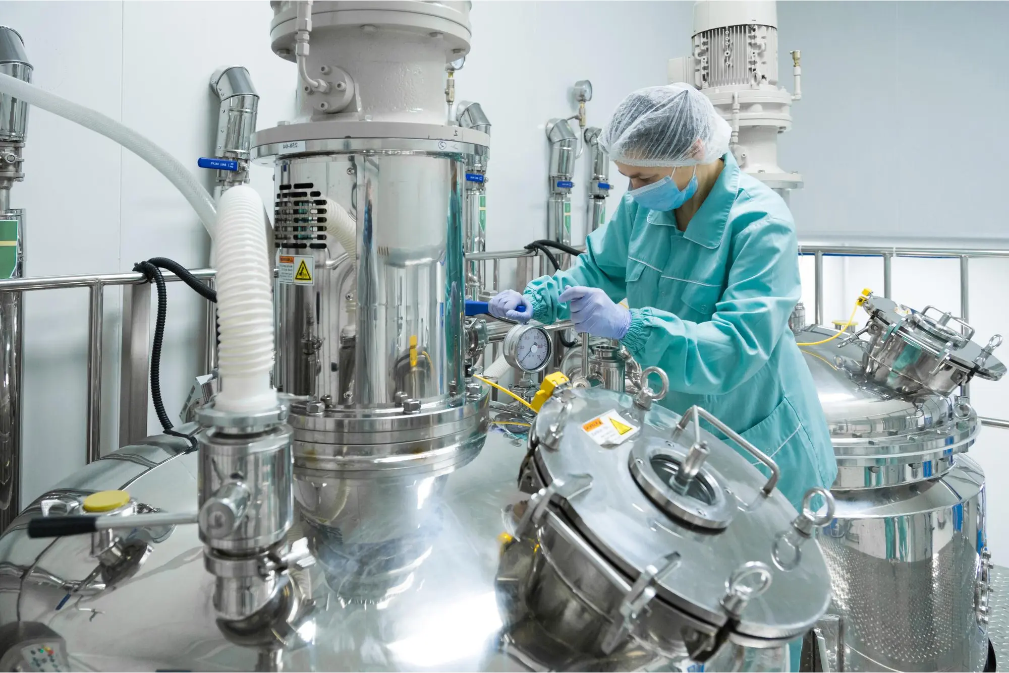 bombas en El Salvador, Indtek, Equipos y maquinarias para laboratorios, industria farmaceutica, laboratorios farmaceuticos, equipos farmaceuticos, equipos de la industria farmaceutica, equipos en la industria farmaceutica, maquinaria farmaceutica, equipos industria farmaceutica, equipo farmaceutico, maquinaria industria farmaceutica, laboratorios farmaceuticos en El Salvador, farmacéuticos y laboratorios, industria laboratorio, laboratorios farmaceuticos en panama, productos de la industria farmaceutica, industria farmacéutica productos, industrias farmaceuticas en panama, Industria alimentaria, Industria alimenticia, Tabletadora, Tabletlas, Encapsuladora, Capsulas, Blisteadora, Blíster, Mezclador V, Mezclador biconico, Granulador, Gránulos, Tamizador, Tamiz, Tanque acero inoxidable, Tanque proceso, Tanque produccion, Reactor, Biorreactor, Manguera sanitaria, Agitador, Incubadoras, Medidor de pH, Medidor conductividad, Medidor oxígeno disuelto, Medidor iones, Balanza, Cabinas y campanas de bioseguridad, Anatomía patológica, Espectrómetro, Medidor de turbidez, Electroforesis, Sistema de purificación de agua, Pipetas, Agitadores, Termocicladores PCR, Baños de agua, Enfriador de recirculación, Rotavapores, Limpiador ultrasonico, Analizadores, Lavadora de microplacas, Centrifugas, Refrigeradores y congeladores, Fabricador de hielo, Estufas, Fuente de alimentación, Liofilizadores, Digestor de microondas, Muflas, Tanques de nitrógeno, Grinder, Granulador, Mezclador, Tamizador, Encapsuladora, Tabletadora, Linea de gomitas, Linea de capsulas de gelatina, Deteccion de metales, Pulidora, Detección defectos, Encartonadora , Tapadora, Envasado de capsulas y tabletas, Blisteadora, Llenadora de líquidos y cremas, Empacado de polvos y gránulos, Selladora tubos, Sellado en banda, Tunel empacado retractil, Impresora codigos, Transporte de material, Reciclaje de material, Bomba Peristáltica, Bomba Centrífugas, Bomba Lobular, Bomba Doble diafragma, Bomba para bidones 200 L, Bomba centrifuga sanitaria, Bomba sanitaria, Mineria, Dosificacion, mina, bebidas, cerveza, cerveceria, lacteos, industria Lactea, Cervezeria artesanal, Detector de Metales